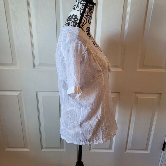 Lucky brand white embroidered neckline Short sleeve shirt - Picture 2 of 8